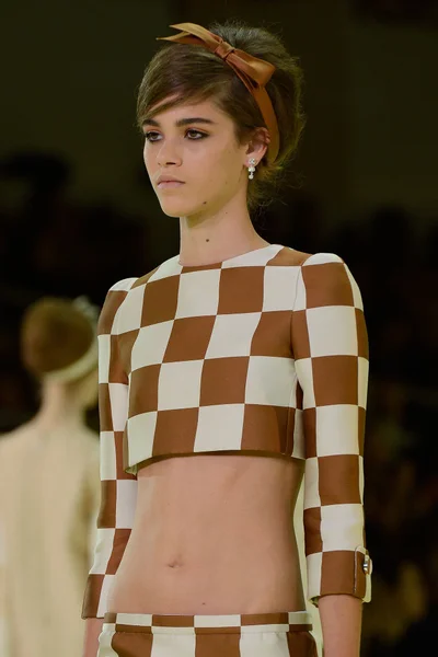 Look 56